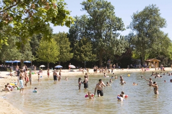 Croisière fluviale et baignade en Charente
