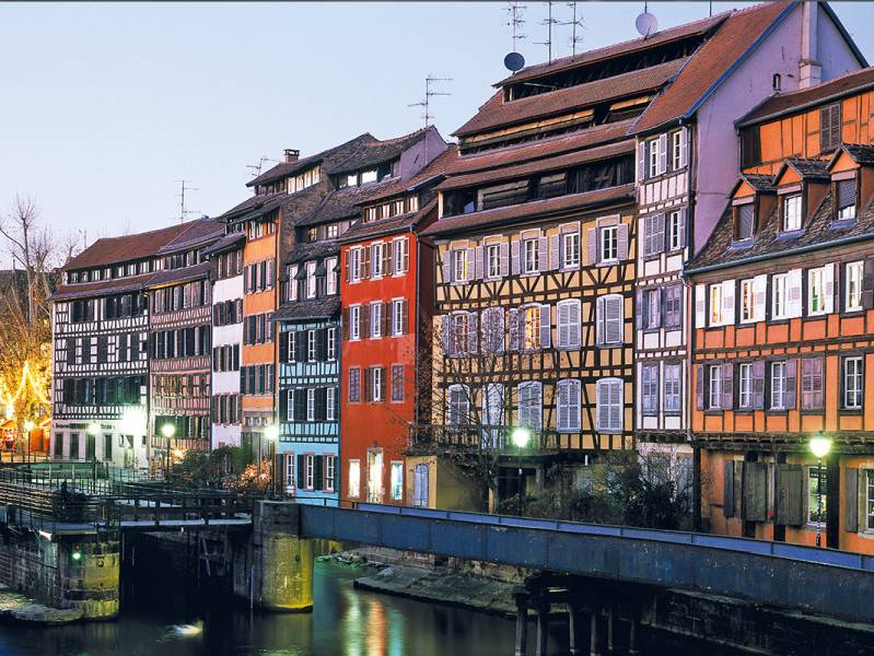 Deux semaines : Croisière Loisirs : escapade fluviale jusqu’à Strasbourg - à partir de  euros